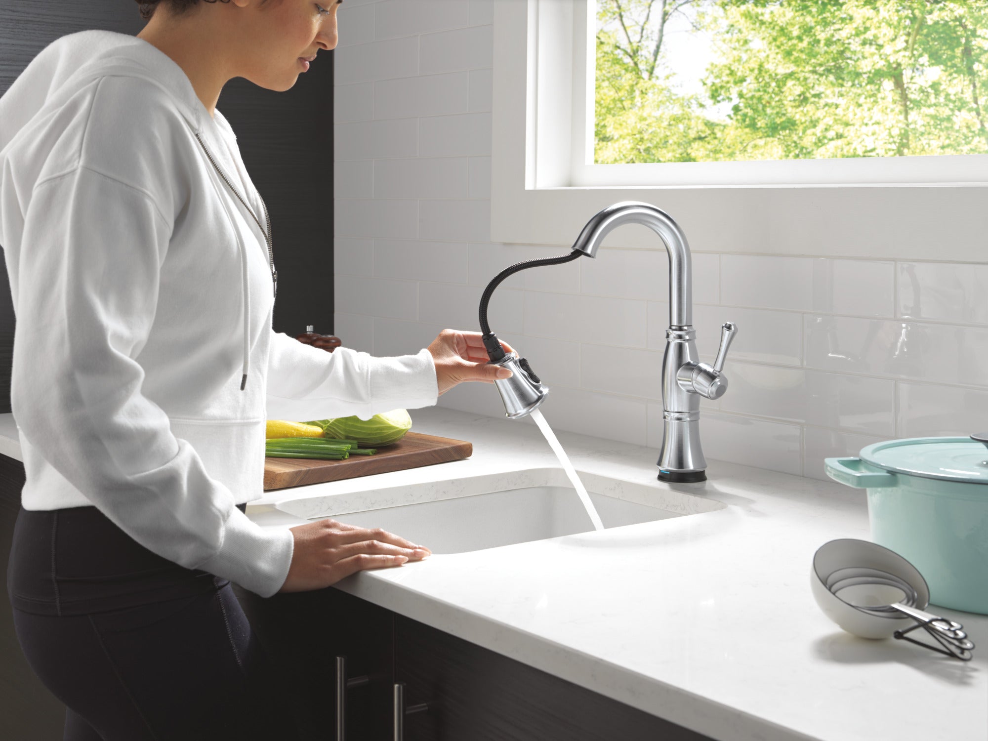 lumicoat arctic stainless kitchen faucet