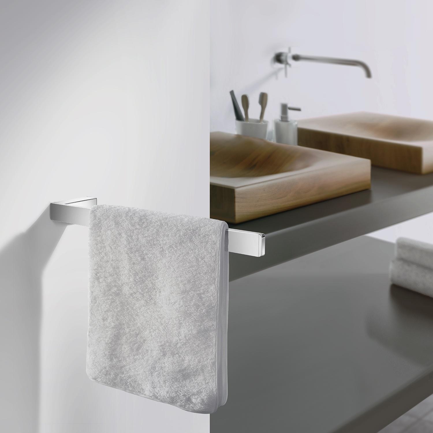 polished chrome towel rail