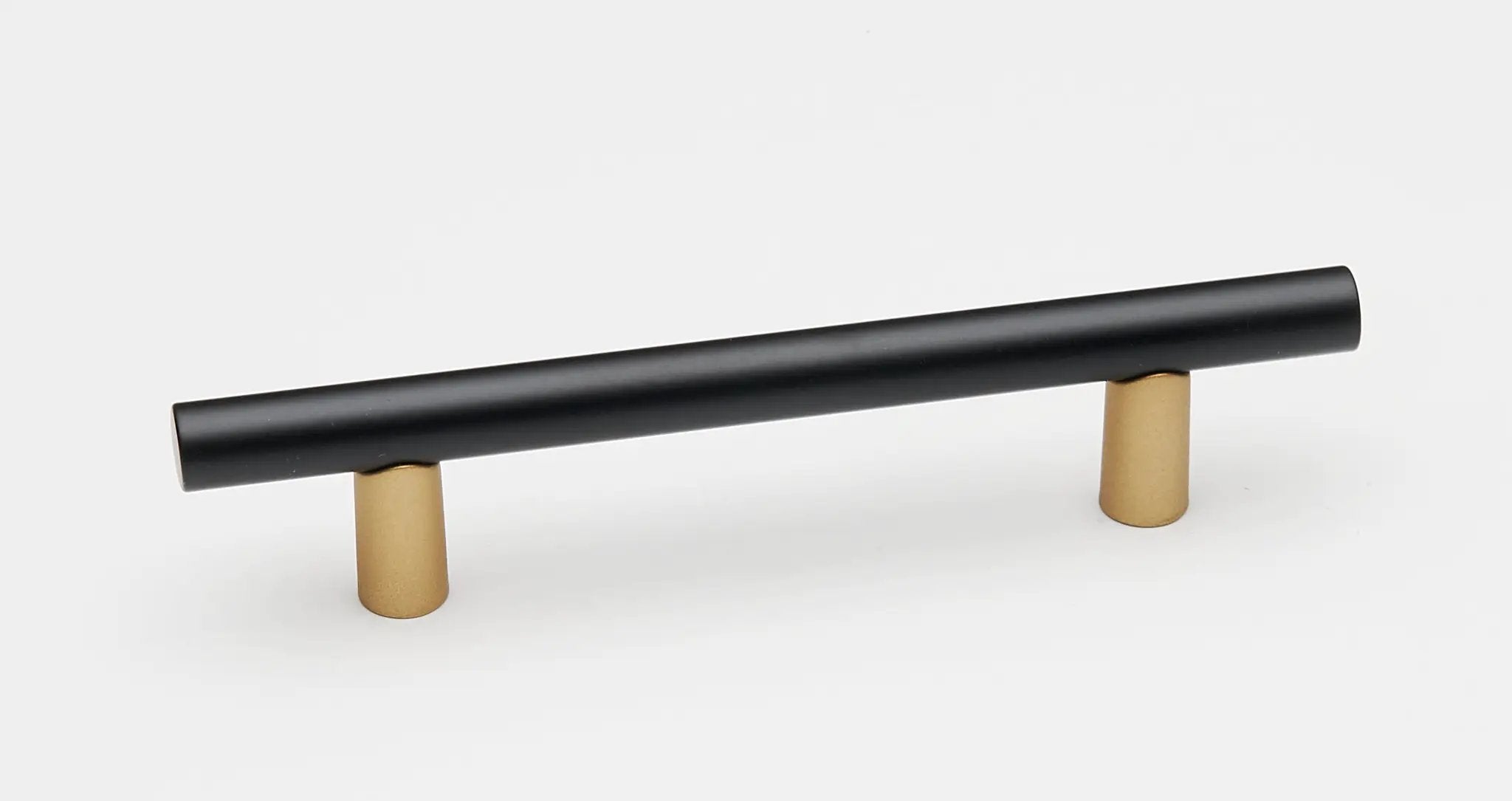 Alno Vita Bella 3" Pull Smooth Bar by Alno