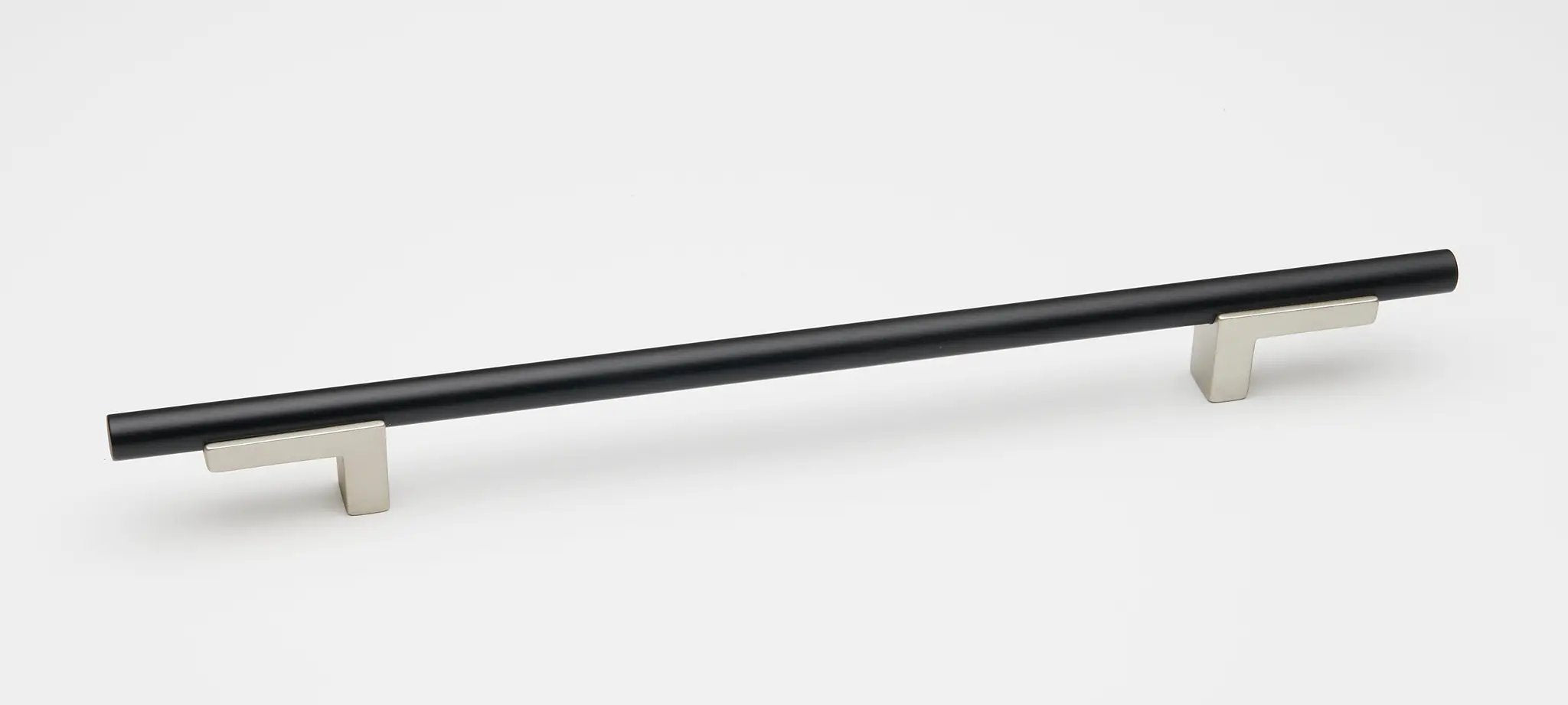 Alno Vita Bella 8" Pull Smooth Bar by Alno