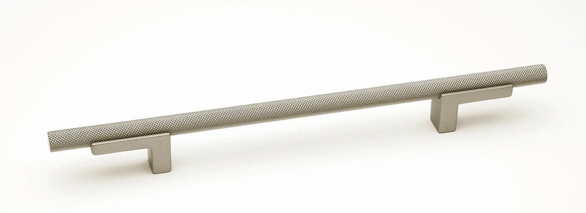 Alno Vita Bella 8" Pull Knurled Bar by Alno