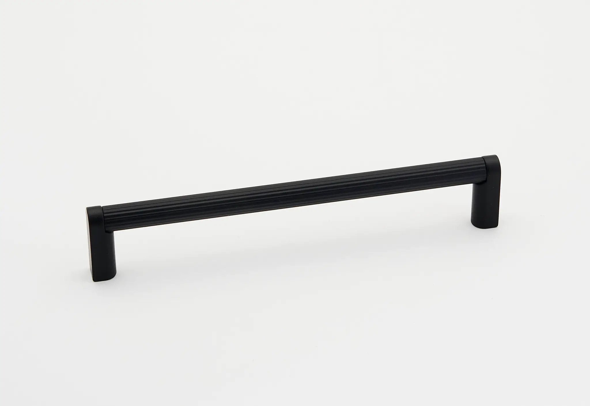 Alno Alta Moda 6" Pull Ribbed Bar by Alno