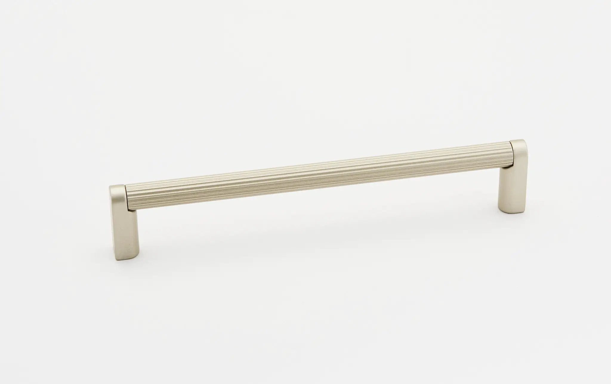 Alno Alta Moda 6" Pull Ribbed Bar by Alno
