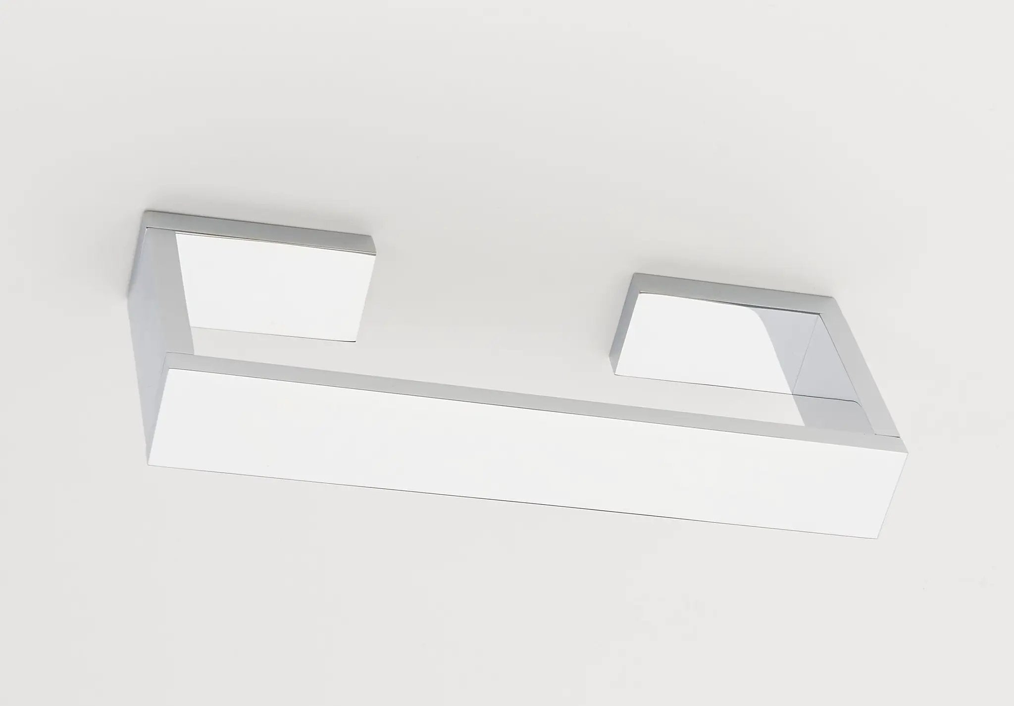 polished chrome towel bar
