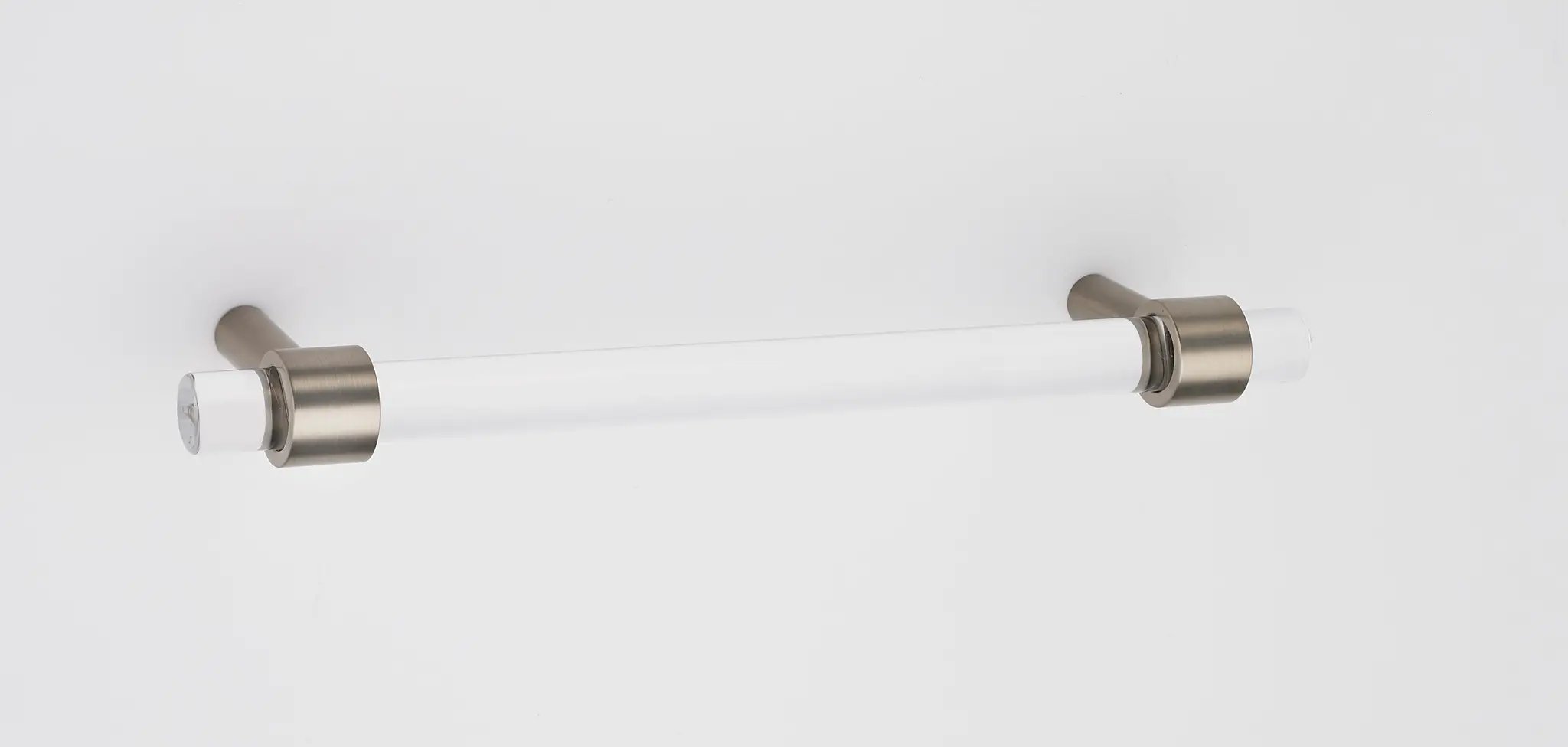 Alno Contemporary Acrylic 8" Pull by Alno