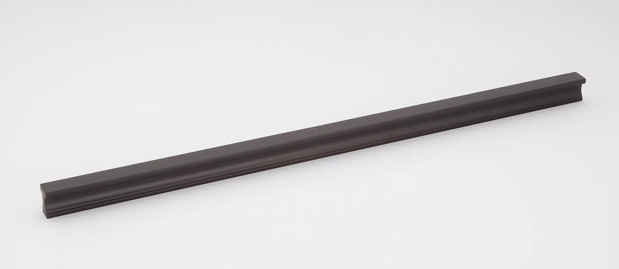 Alno Linear 18" Pull by Alno