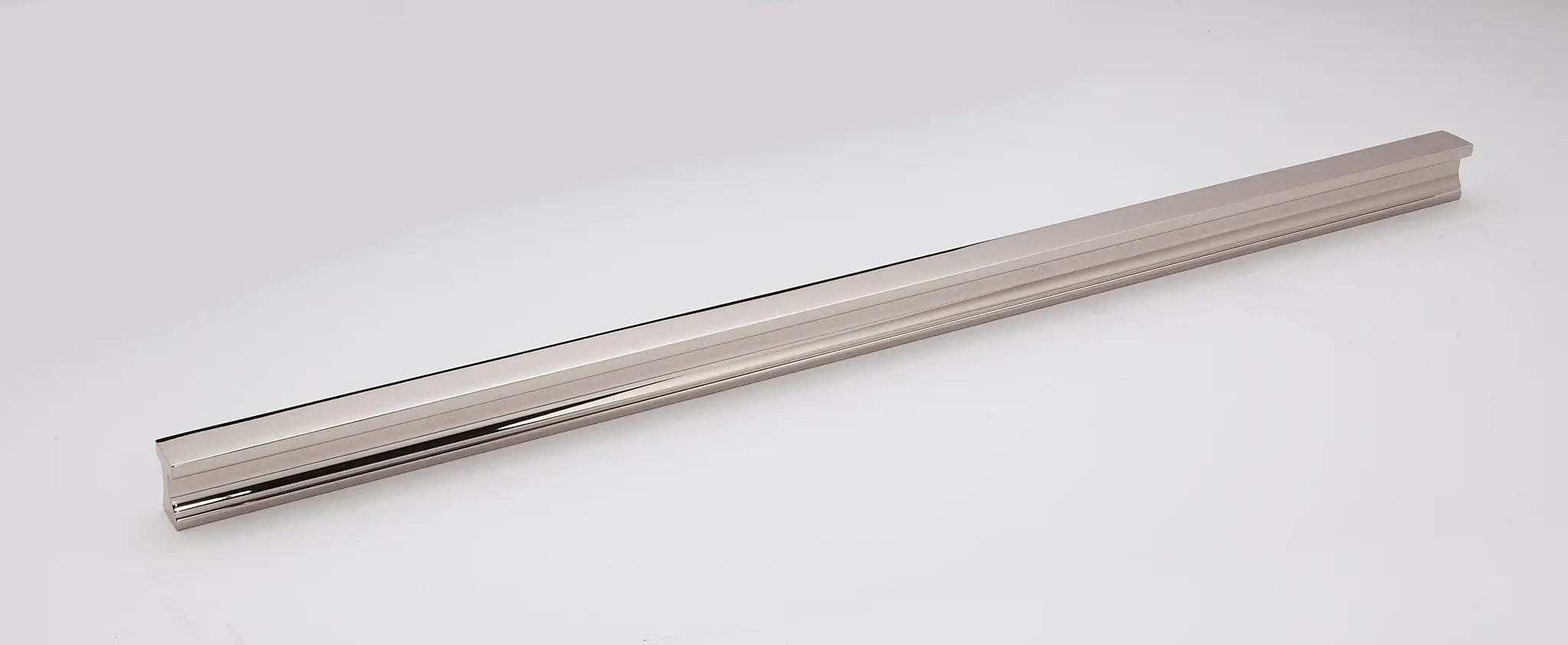 Alno Linear 18" Pull by Alno