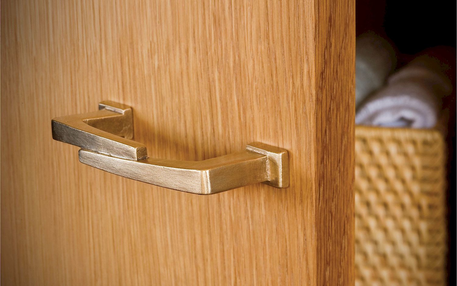 bronze brushed cabinet pull