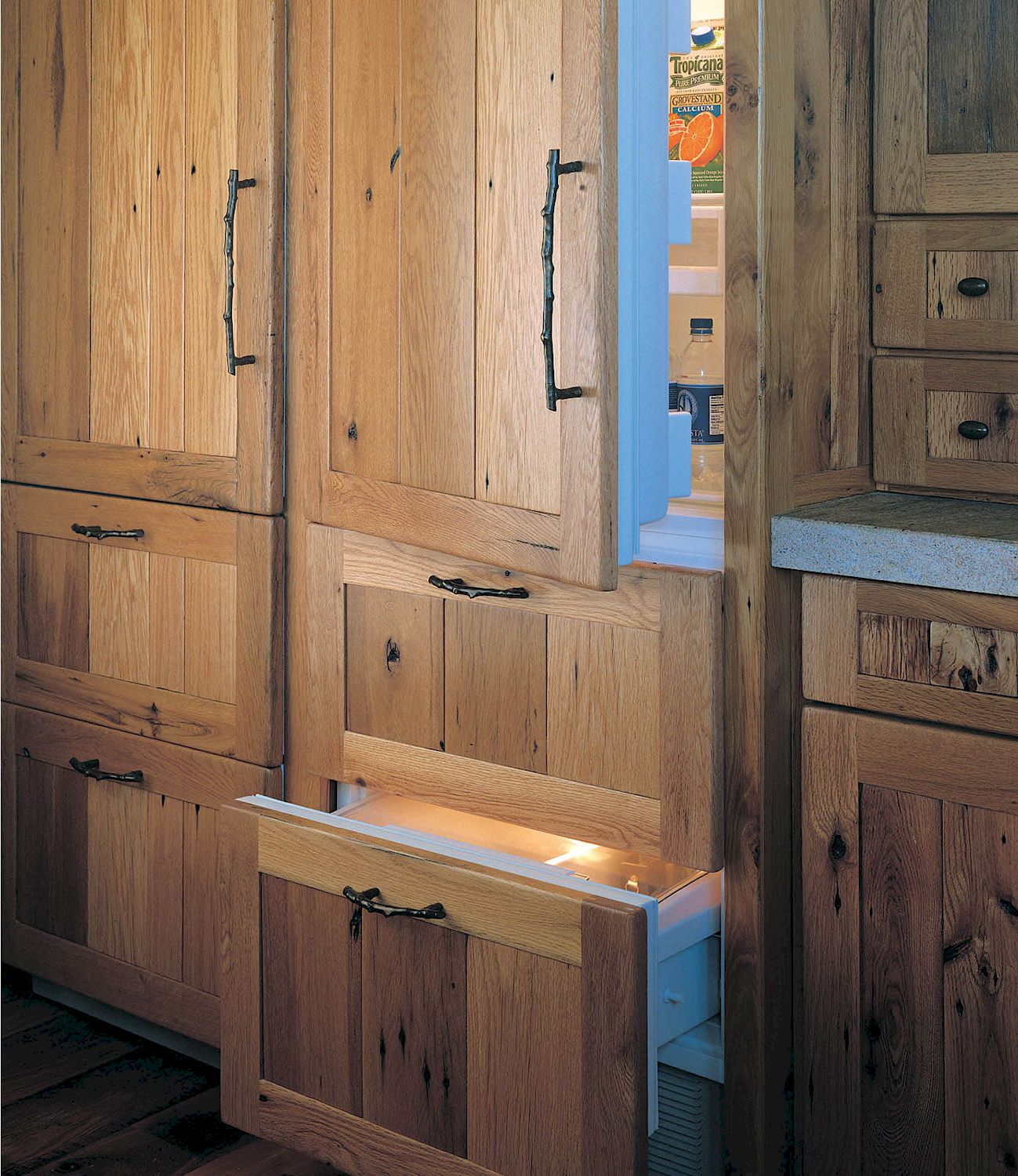 bronze medium cabinet pull 