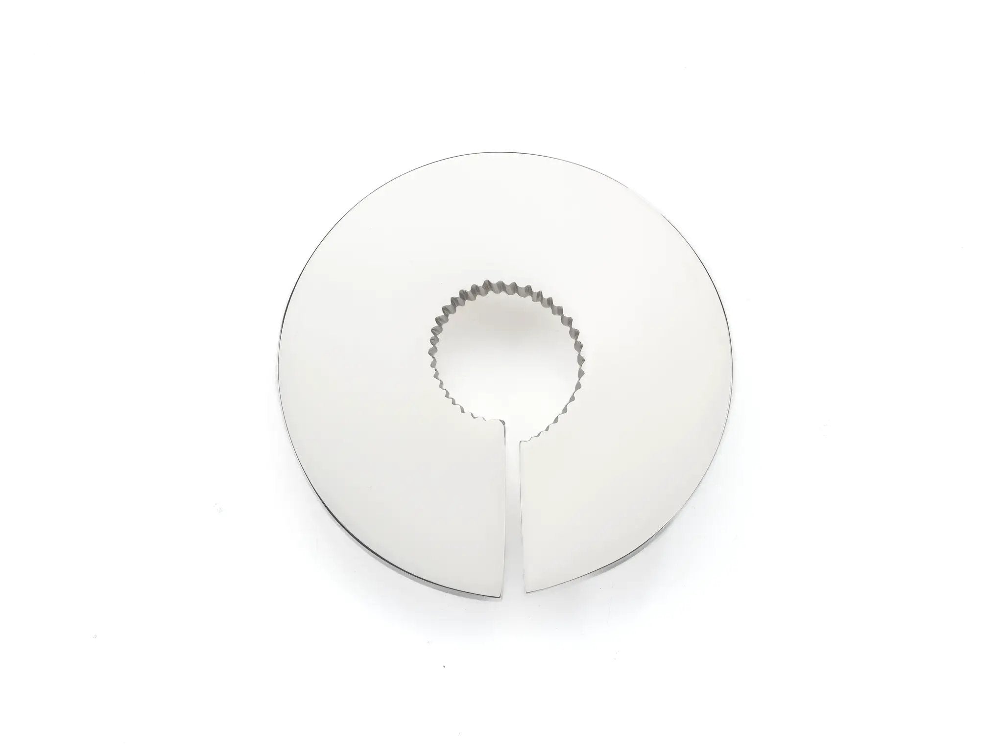 Lisa Jarvis Clef Pull by Lisa Jarvis
