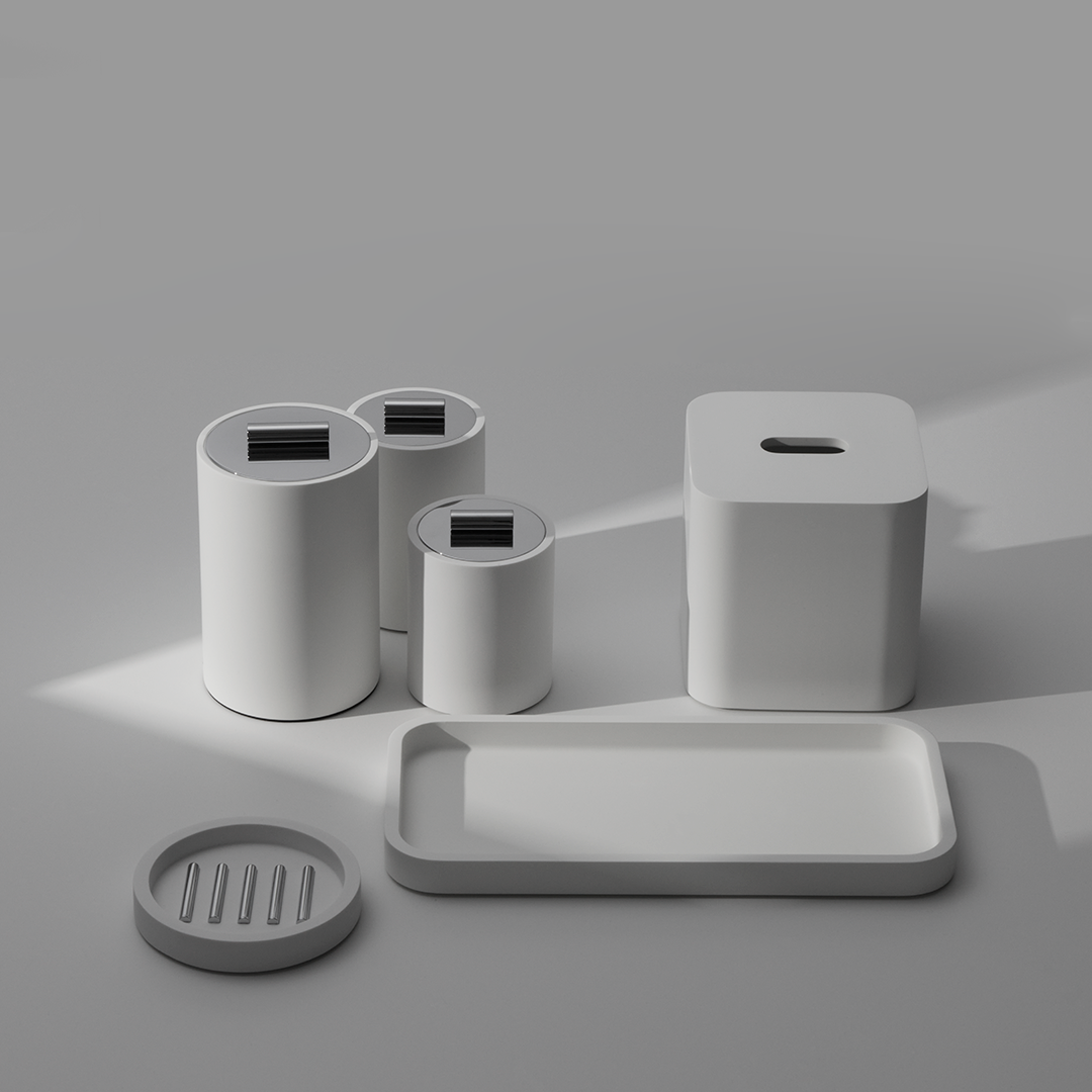 white/chrome multi-purpose box with lid small
