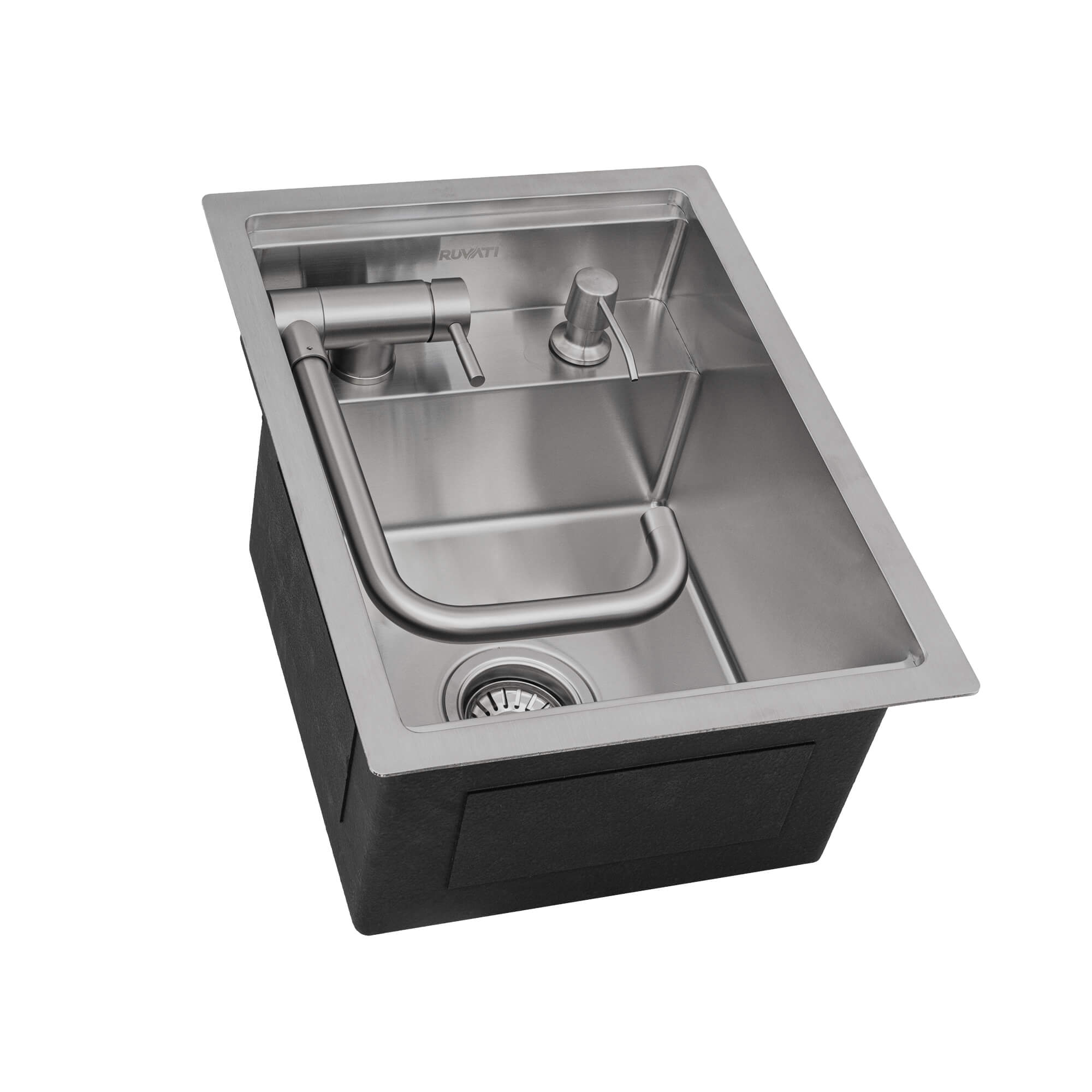 stainless steel kitchen sink