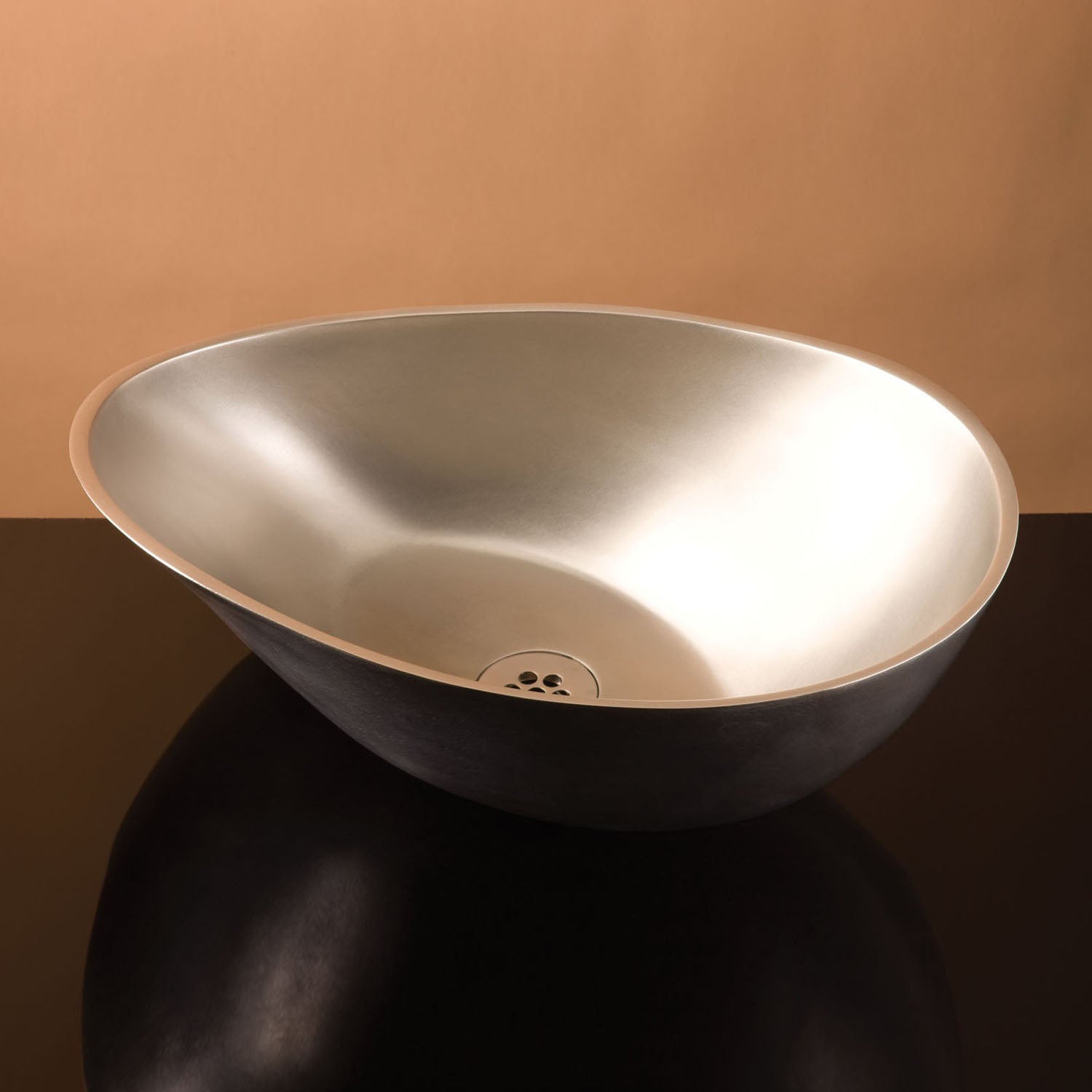 white bronze sink