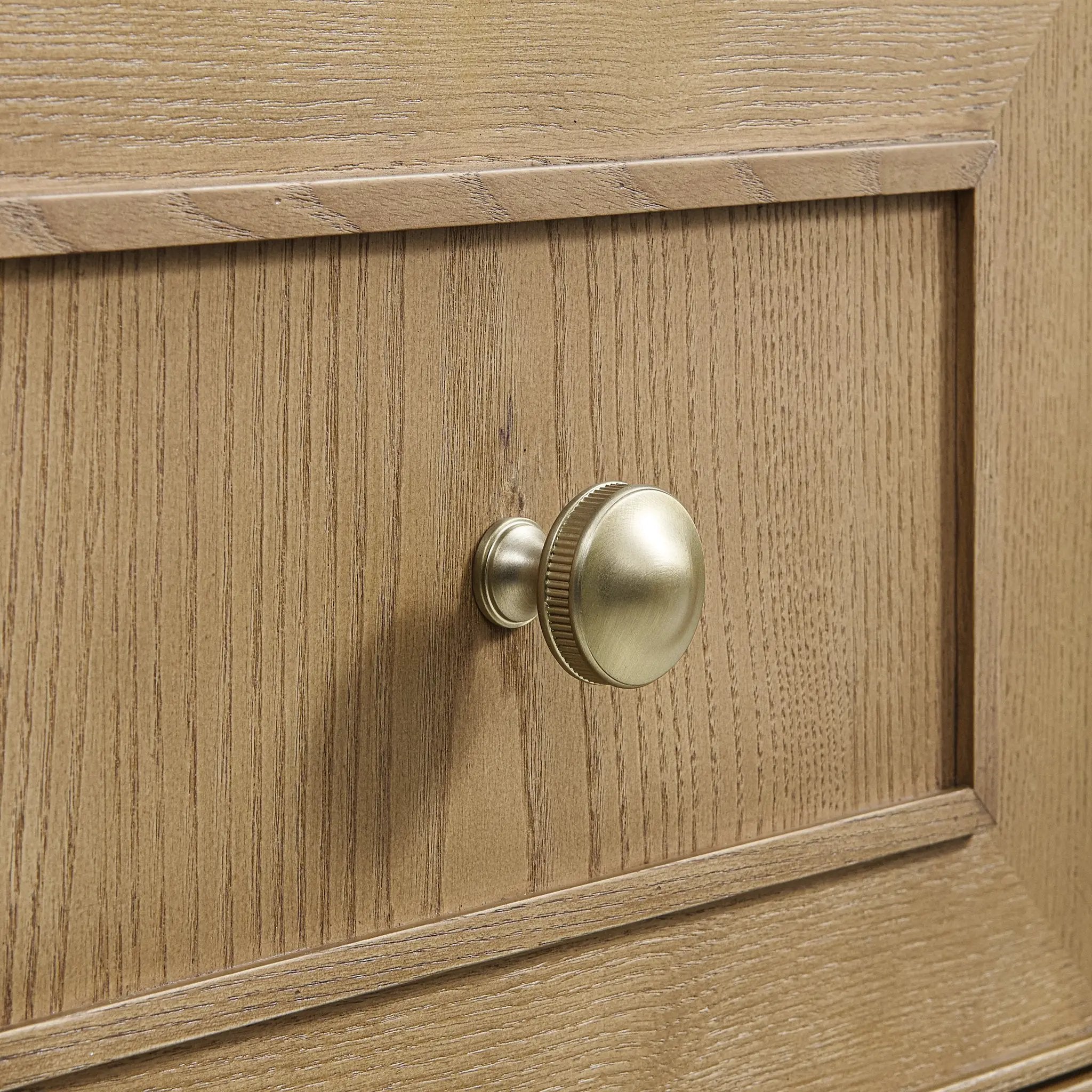light natural oak vanity