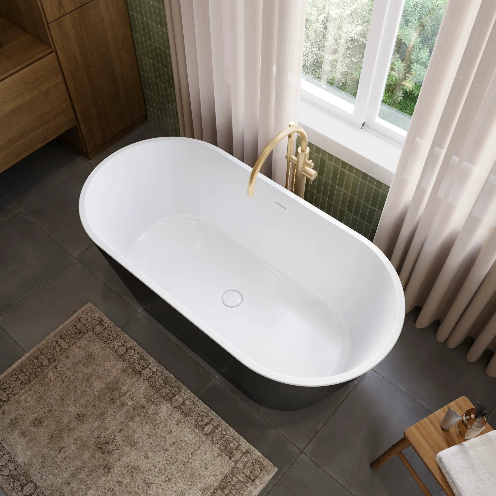 white bathtub