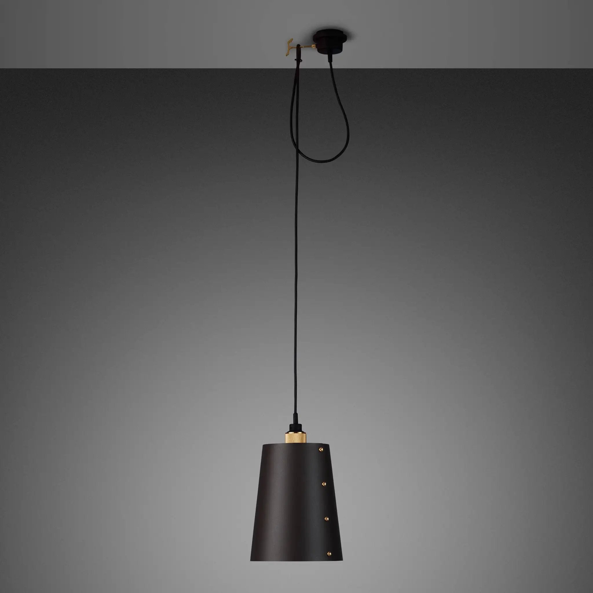 Graphite/Brass Hooked 1.0