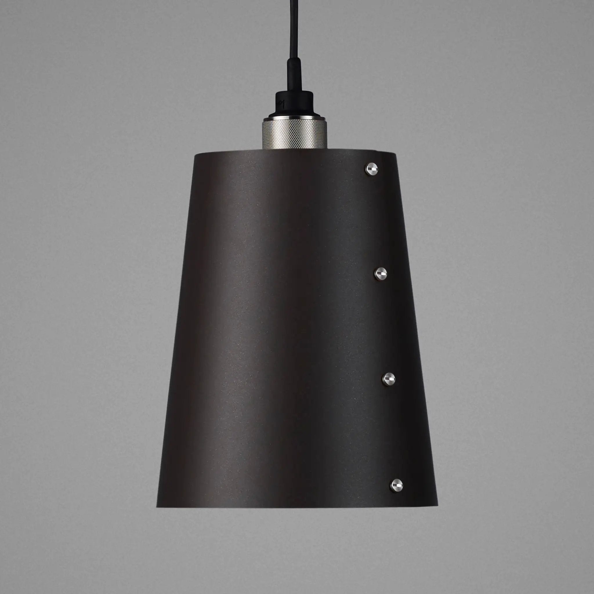 Graphite/Steel Hooked 1.0