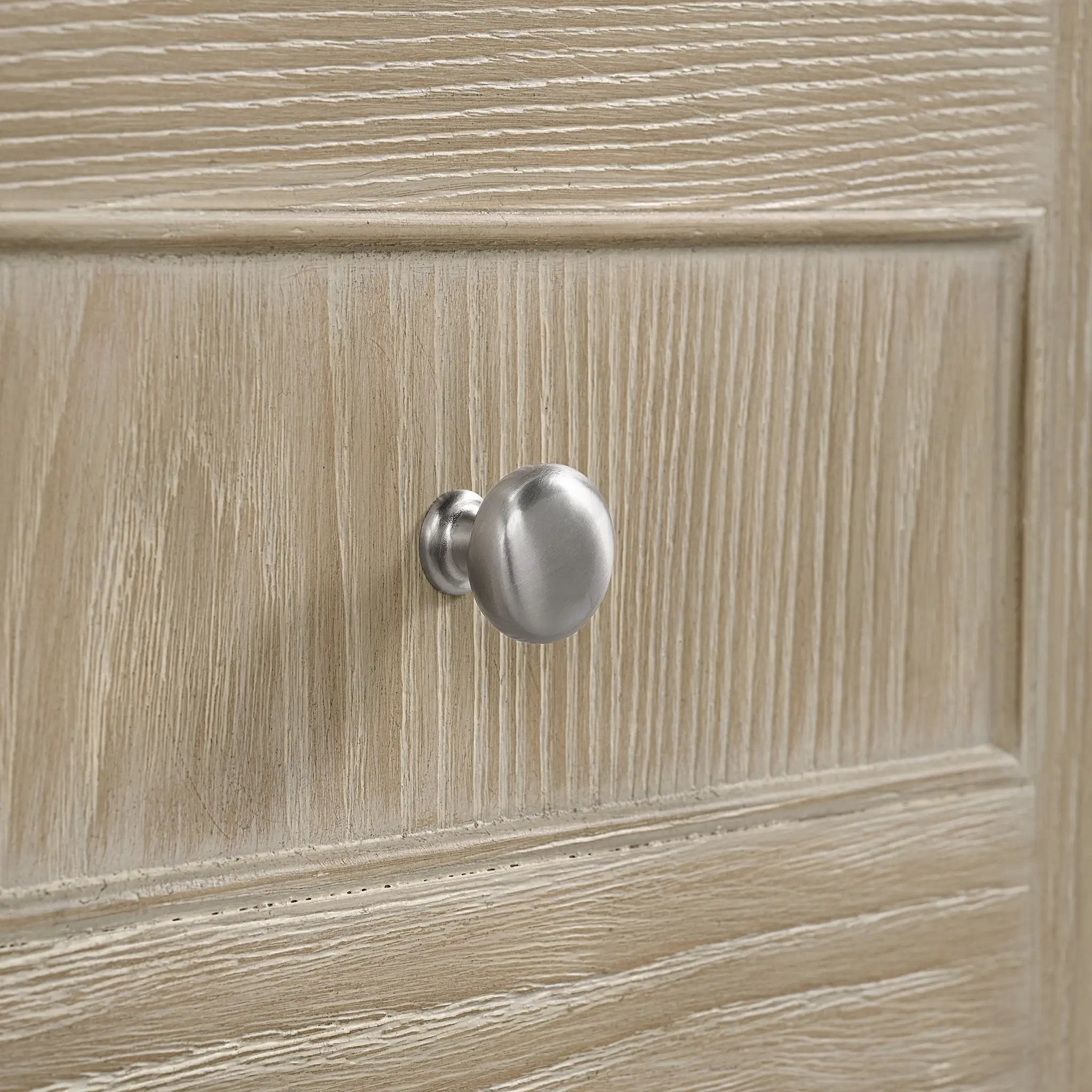 whitewashed oak vanity